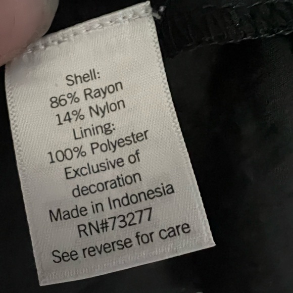 Black Puff Sleeve Sweetheart Neckline, Smocked back, Nine West, Medium, like new - Picture 3 of 8